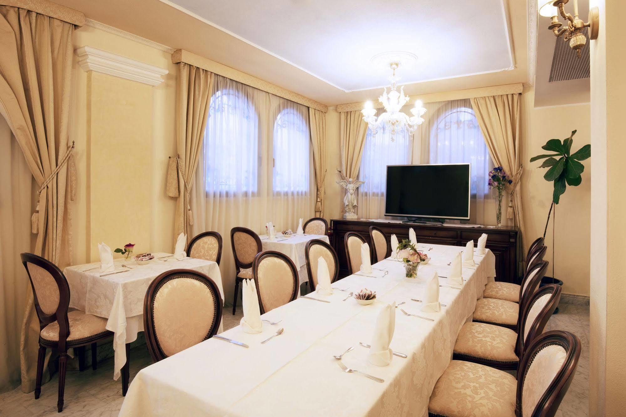 Grand Hotel President 올비아 외부 사진